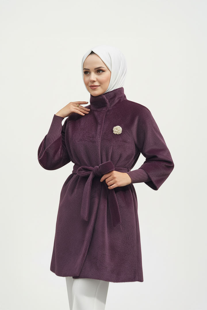 Broş Detaylı Kaşe Kumaş Kaban Mürdüm