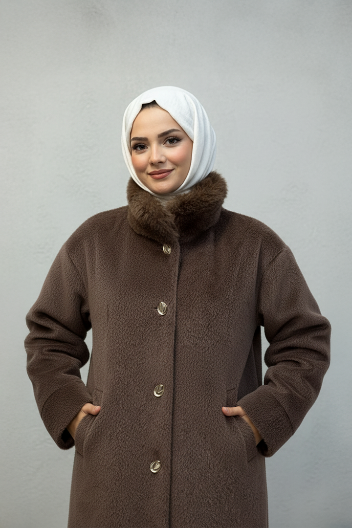 Yakası Kürk Detaylı Angora Kaban Kahve