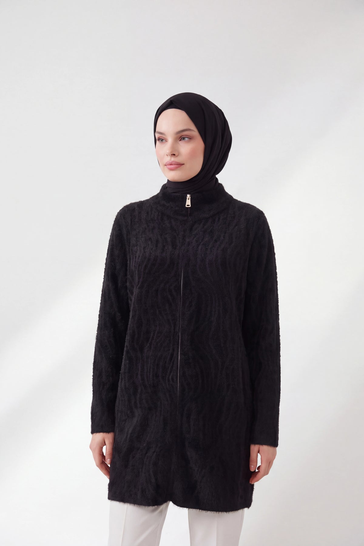 Fermuarlı Triko Hırka Siyah