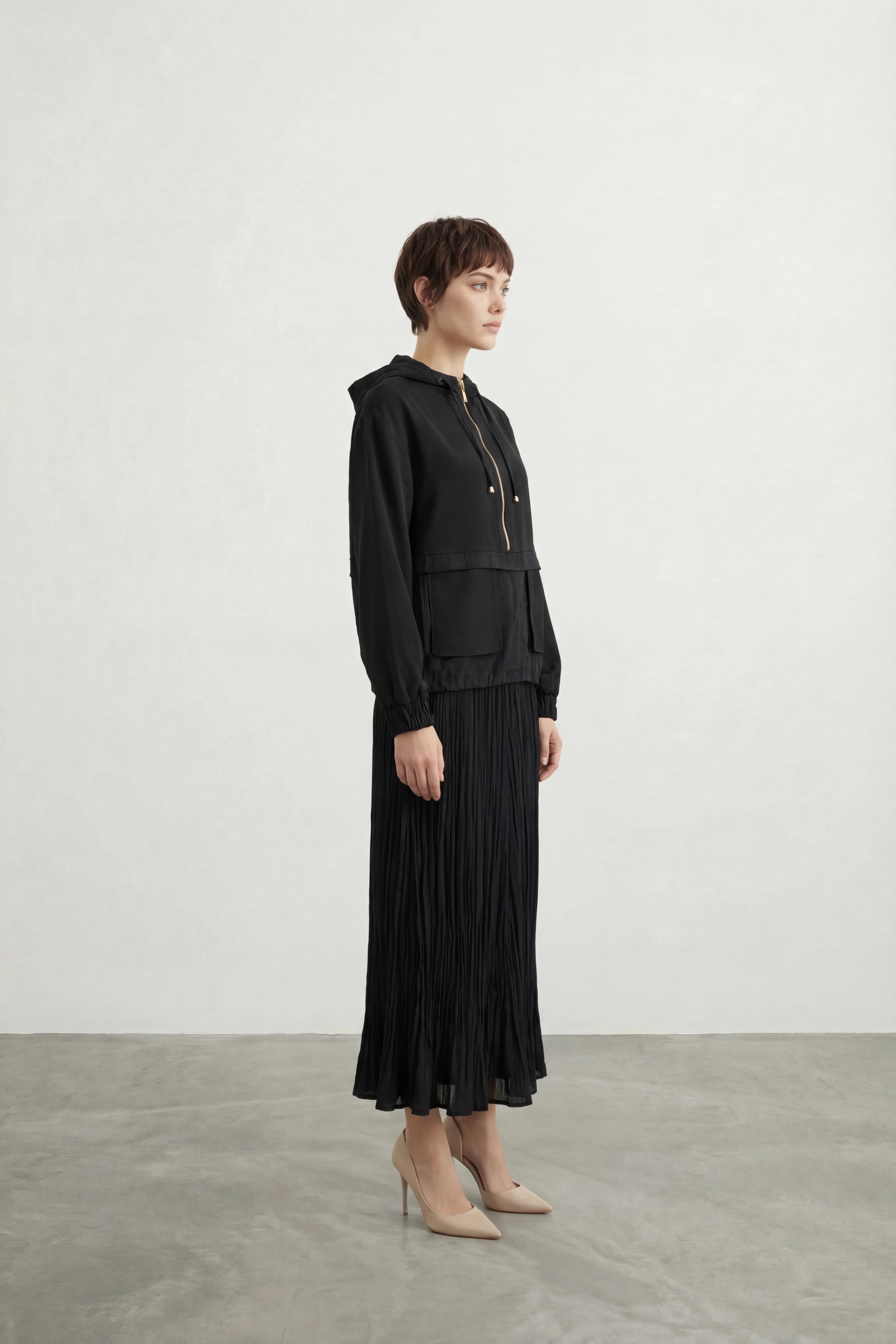 Torba Cepli Kapüşonlu Etekli Takım Siyah