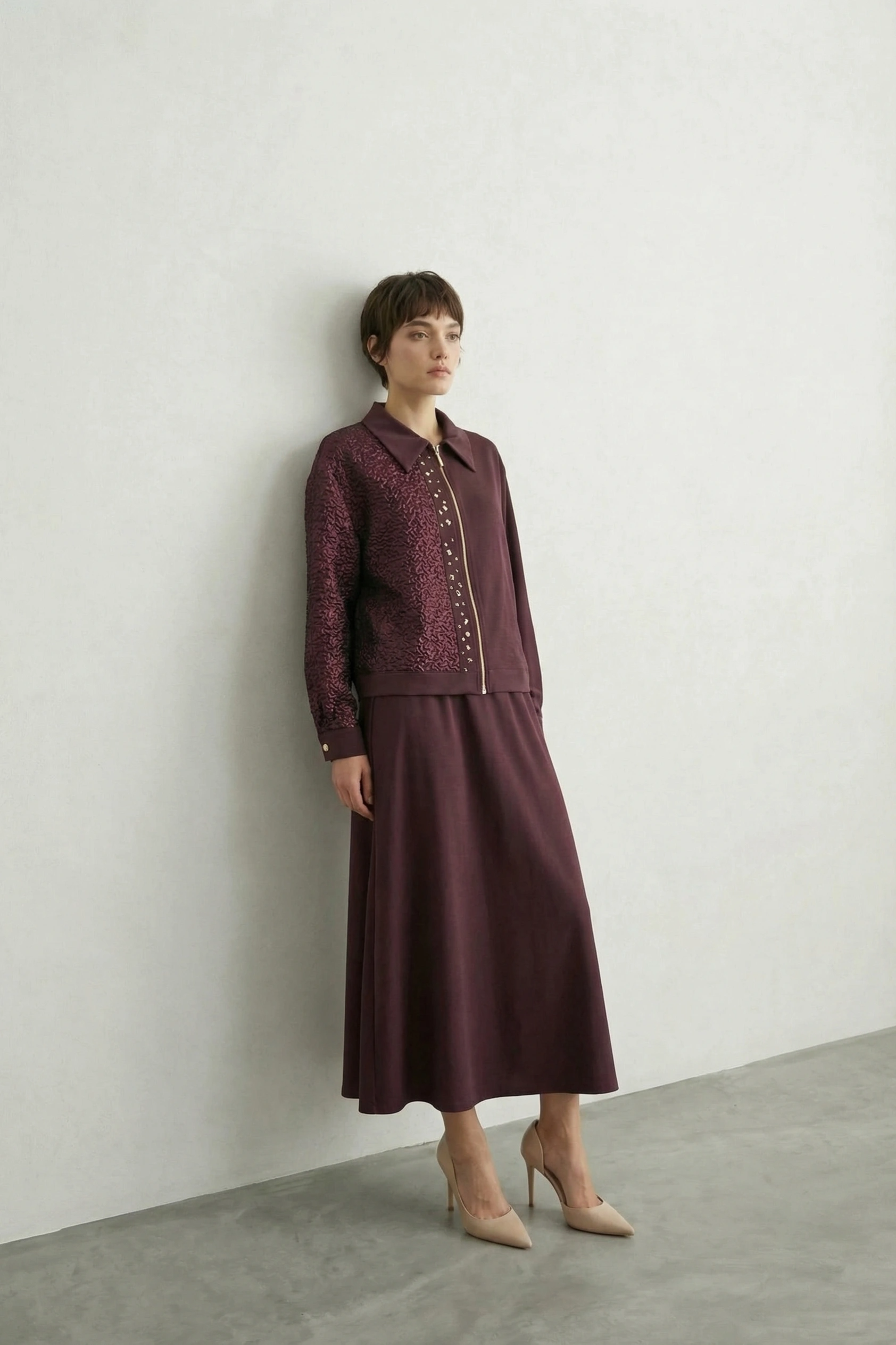 Taş İşlemeli Parlak Kumaş detaylı Qupra Kumaş Takım Mürdüm