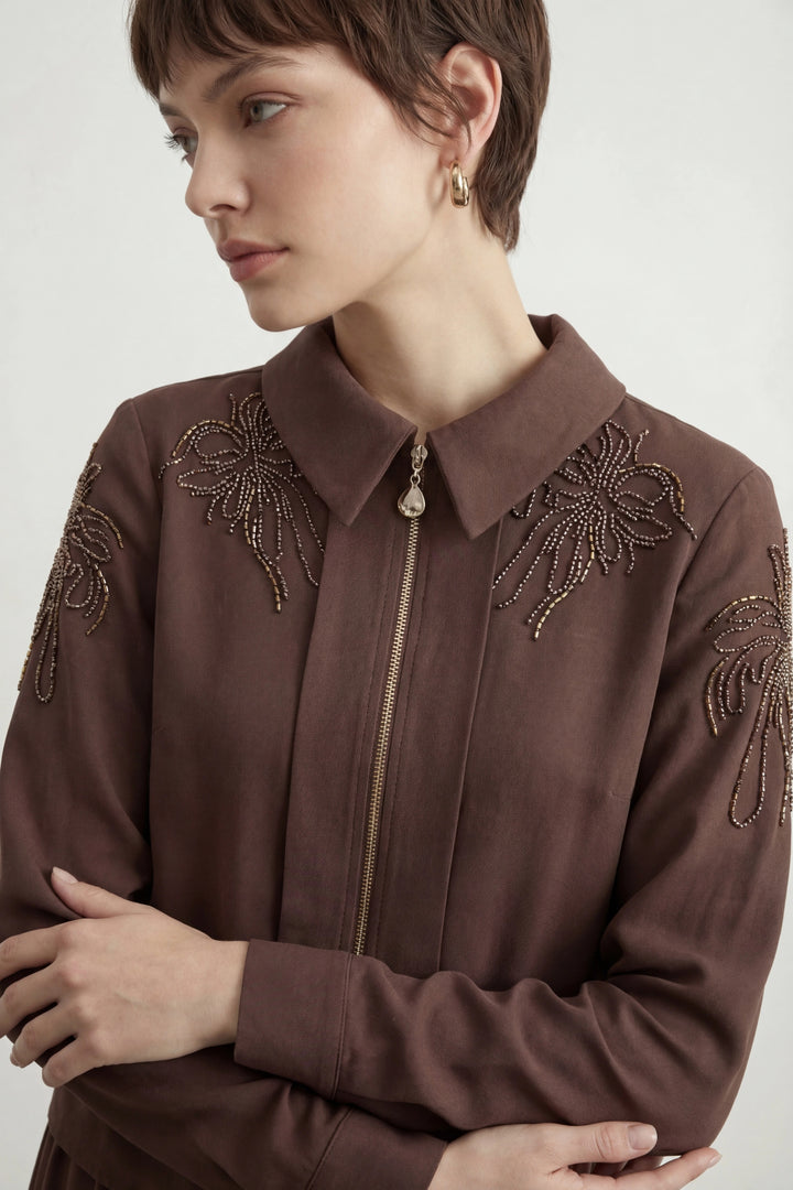 Taş İşlemeli Amiri Kumaş Etekli Takım Kahverengi