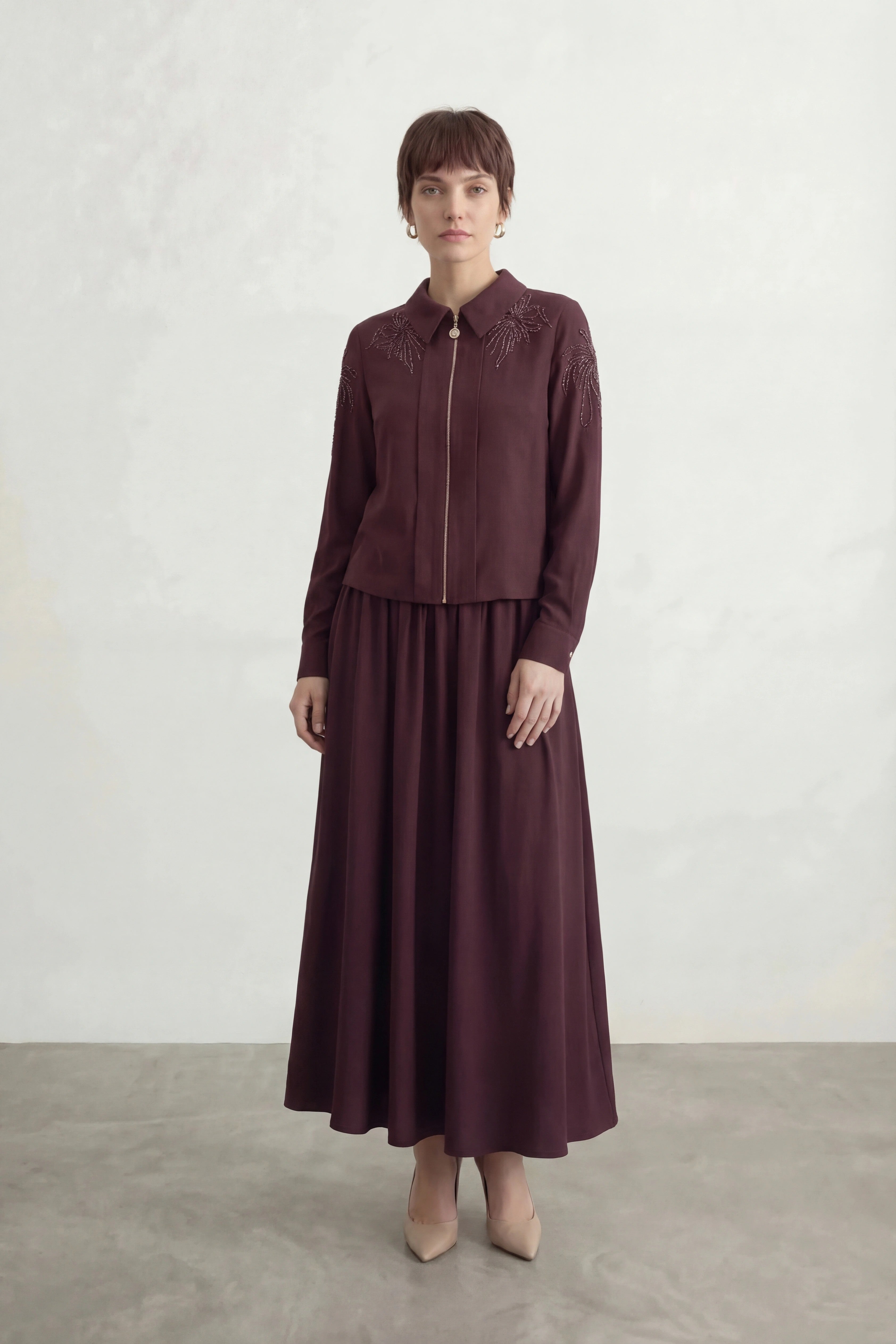 Taş İşlemeli Amiri Kumaş Etekli Takım Bordo