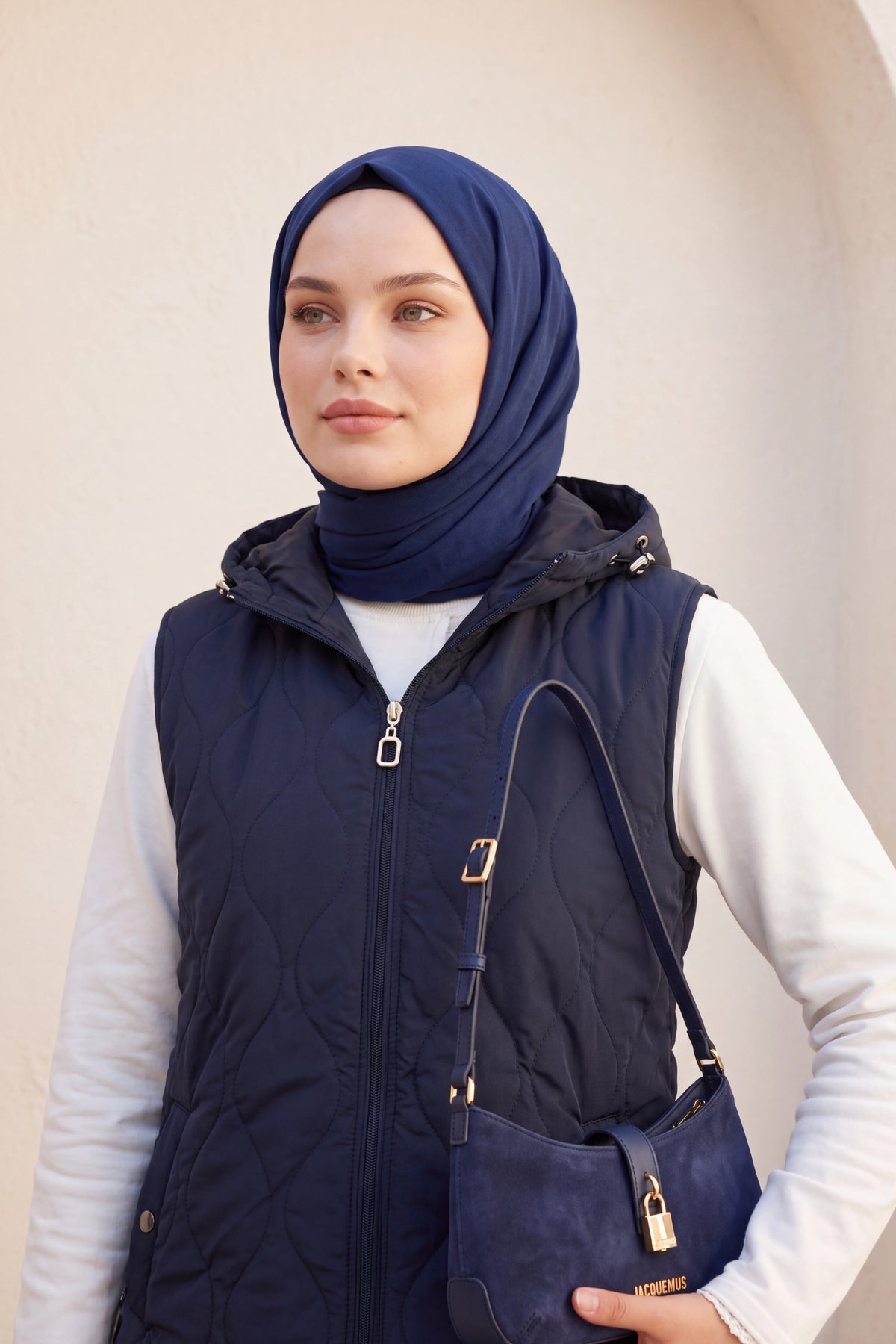 Kapüşonlu Kapitone Yelek Lacivert