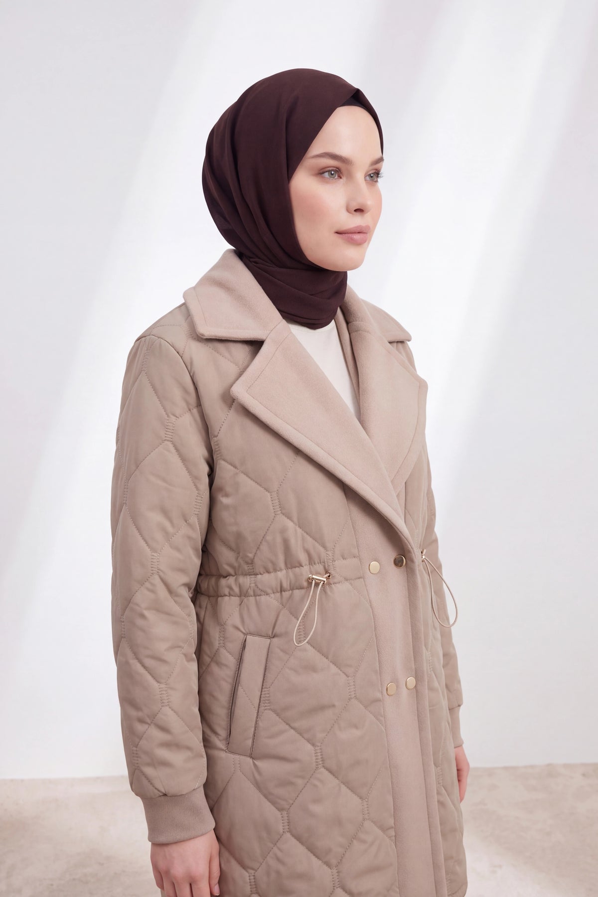 Kaşe Detaylı Kapitone Mont Vizon