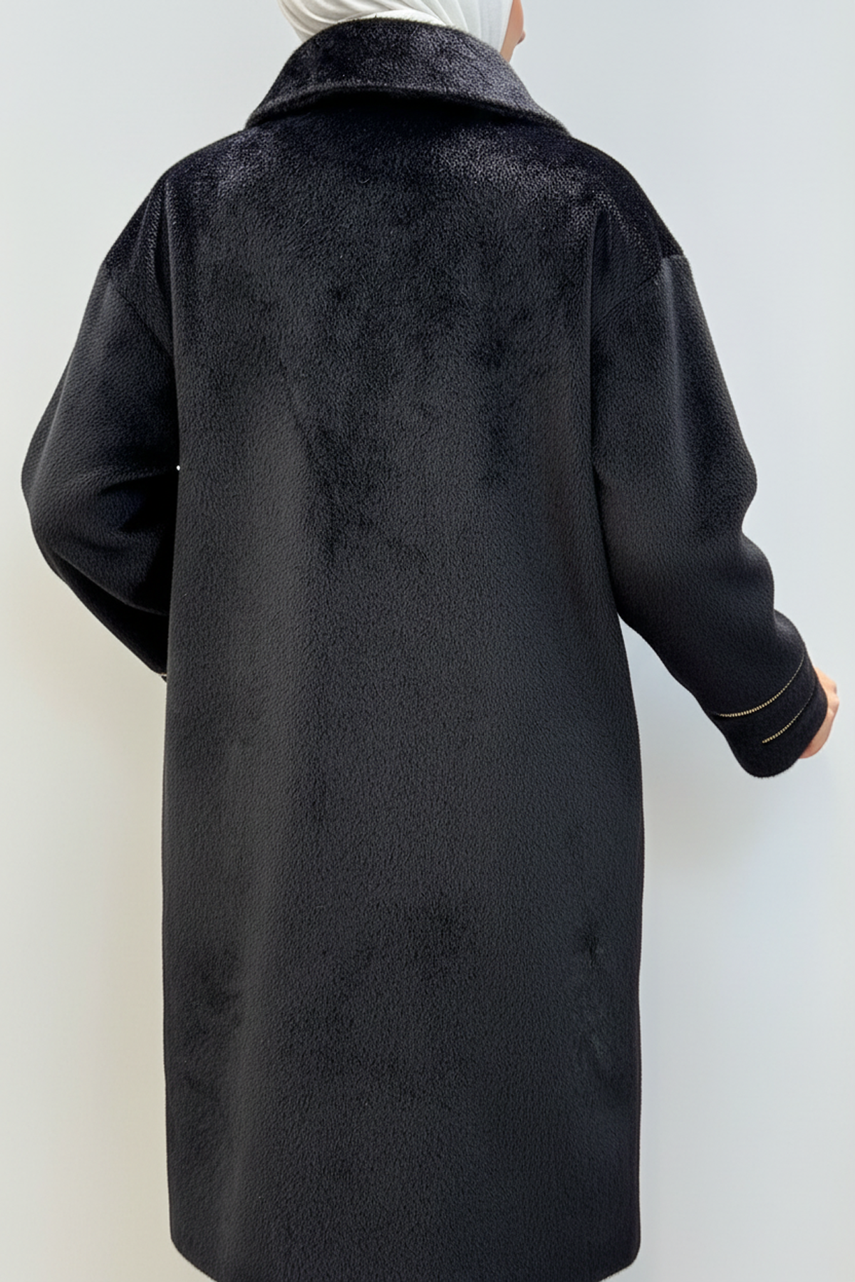 Gold Düğme Detaylı Angora Kaban Siyah