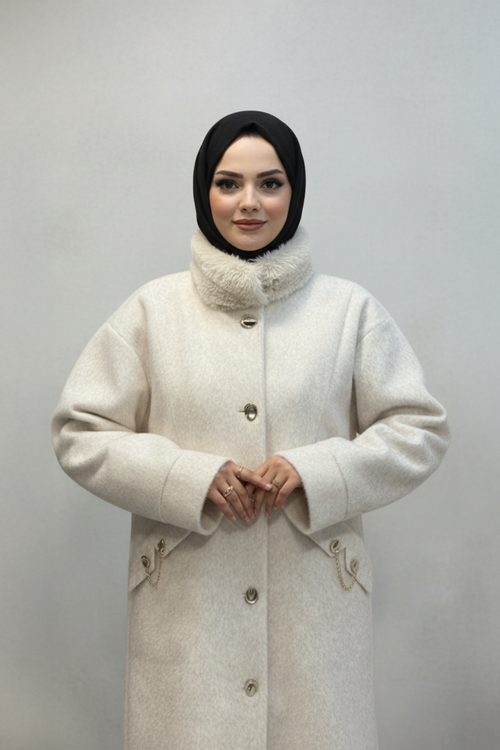 Yakası Kürk Detaylı Angora Kaban Ekru