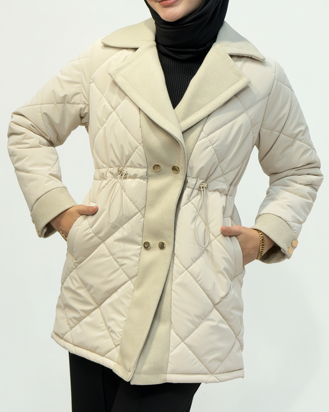 Kaşe Detaylı Kapitone Mont Bej