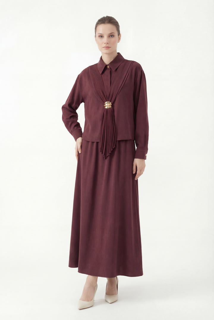 Broş Detaylı Fularlı Etek Takım Bordo