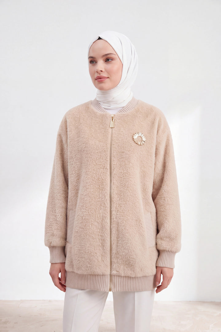 Broş Detaylı Bomber Angora Ceket Vizon