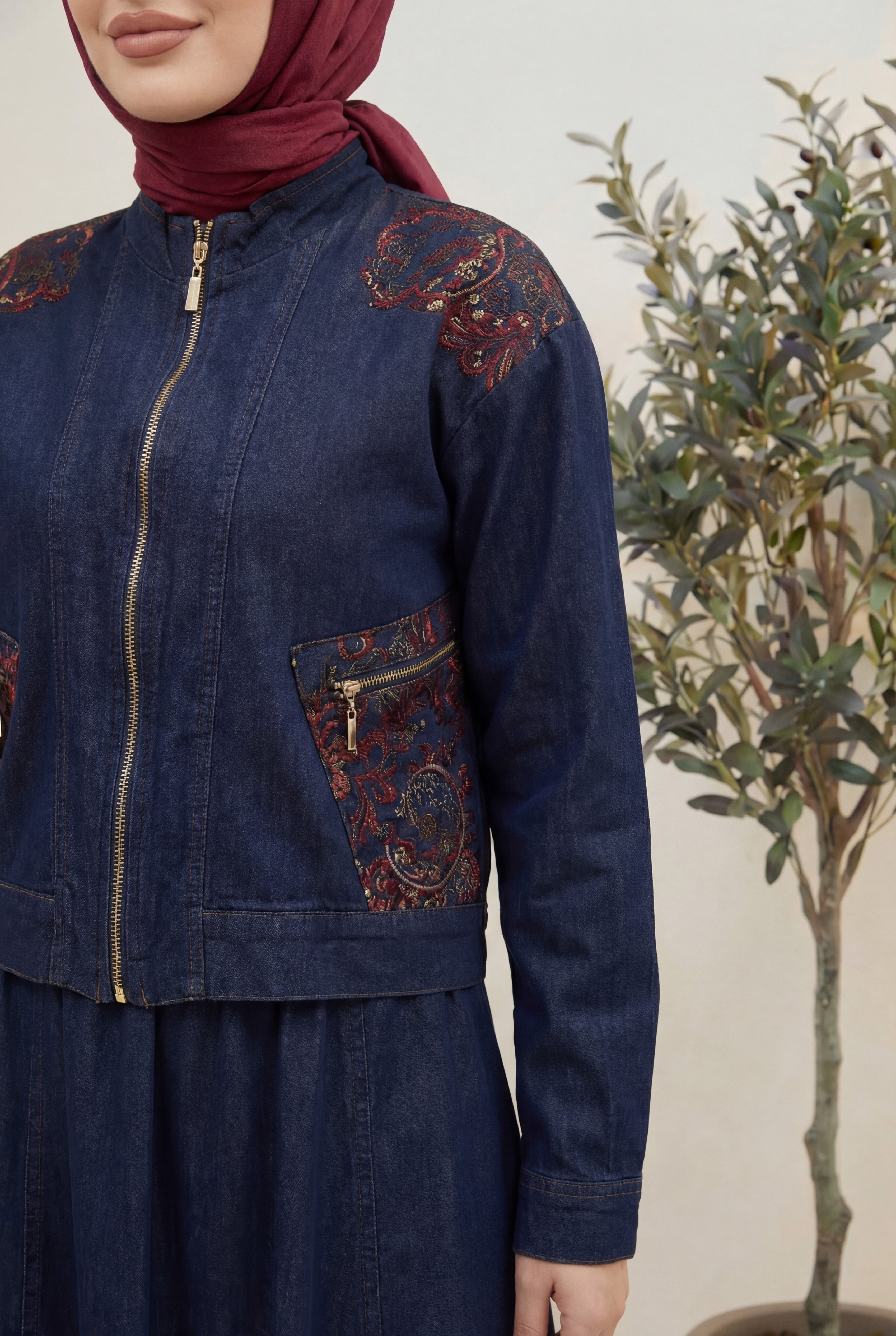 Etnik Desen Detaylı Kot Ceket&Etek Takım