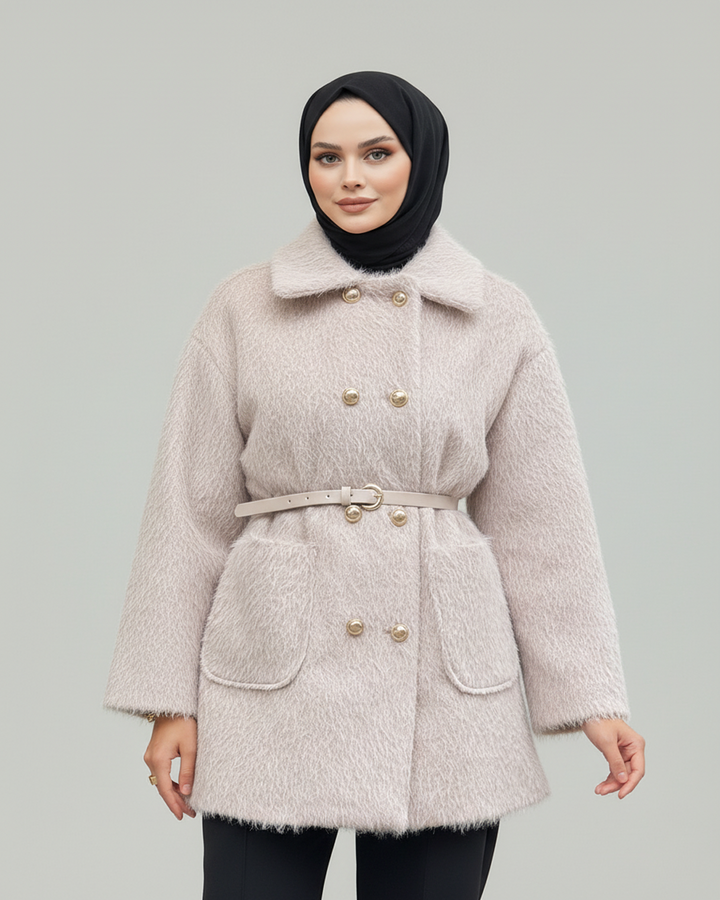 Tay Tüyü Gold Düğmeli Mont Bej