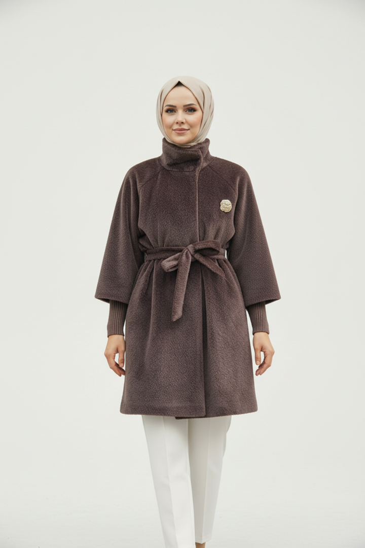 Broş Detaylı Kaşe Kumaş Kaban Kahve