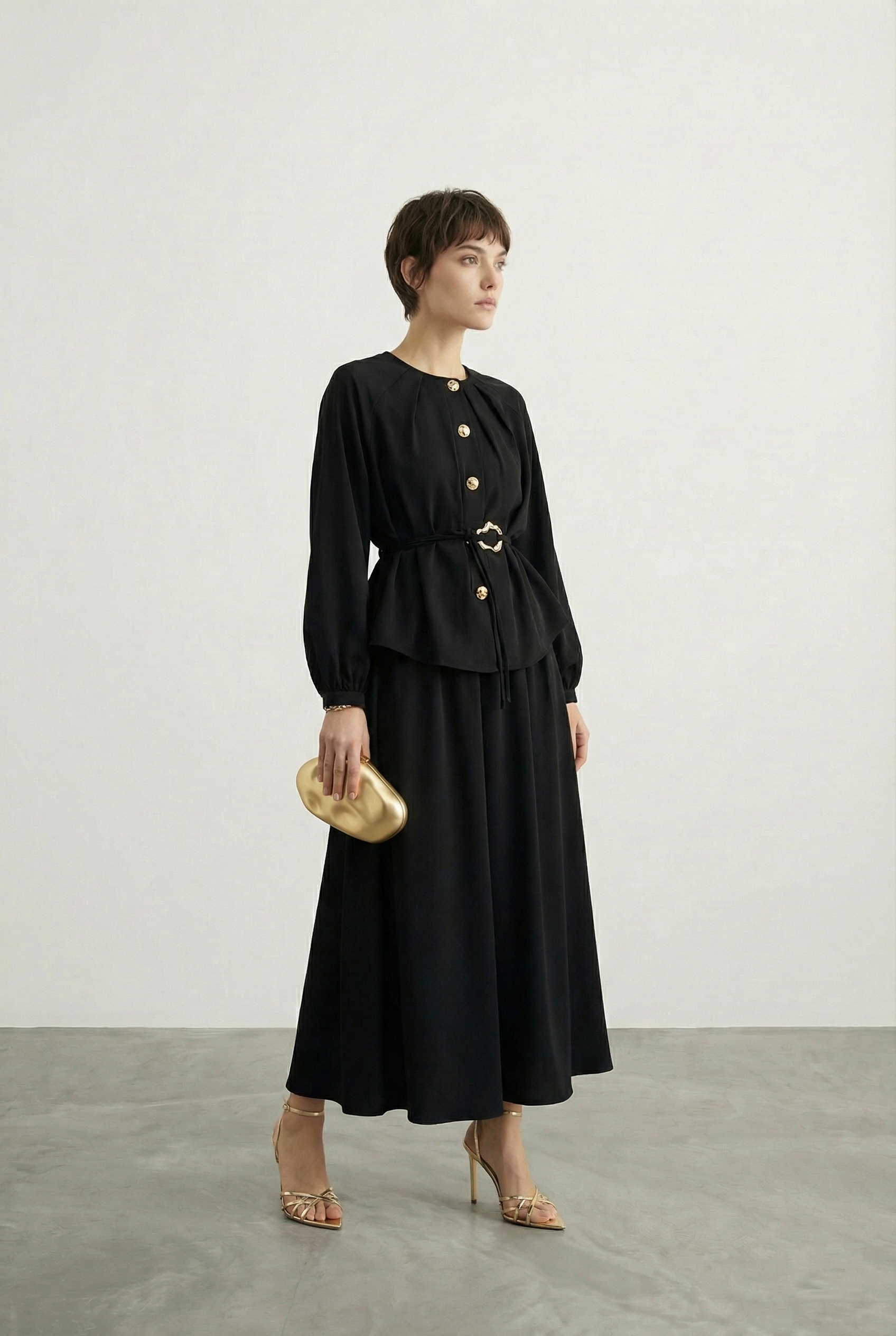 Etekli Tensel Kumaş Takım Siyah