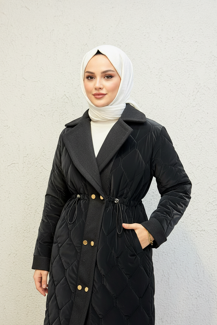 Kaşe Detaylı Kapitone Kaban Siyah