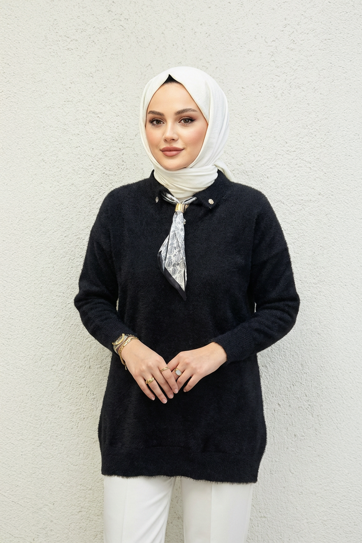 Yakası Fularlı Kazak Siyah