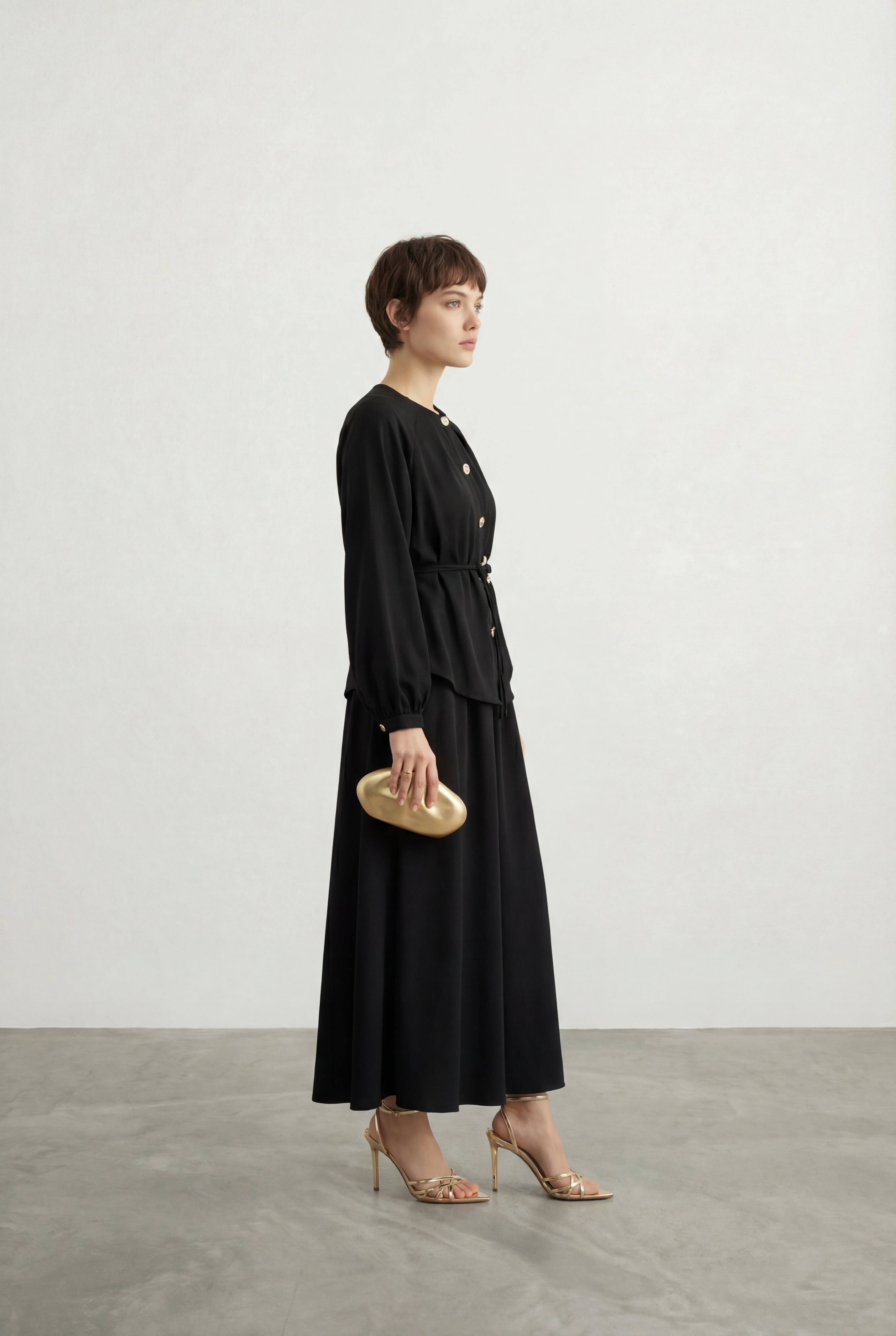 Etekli Tensel Kumaş Takım Siyah