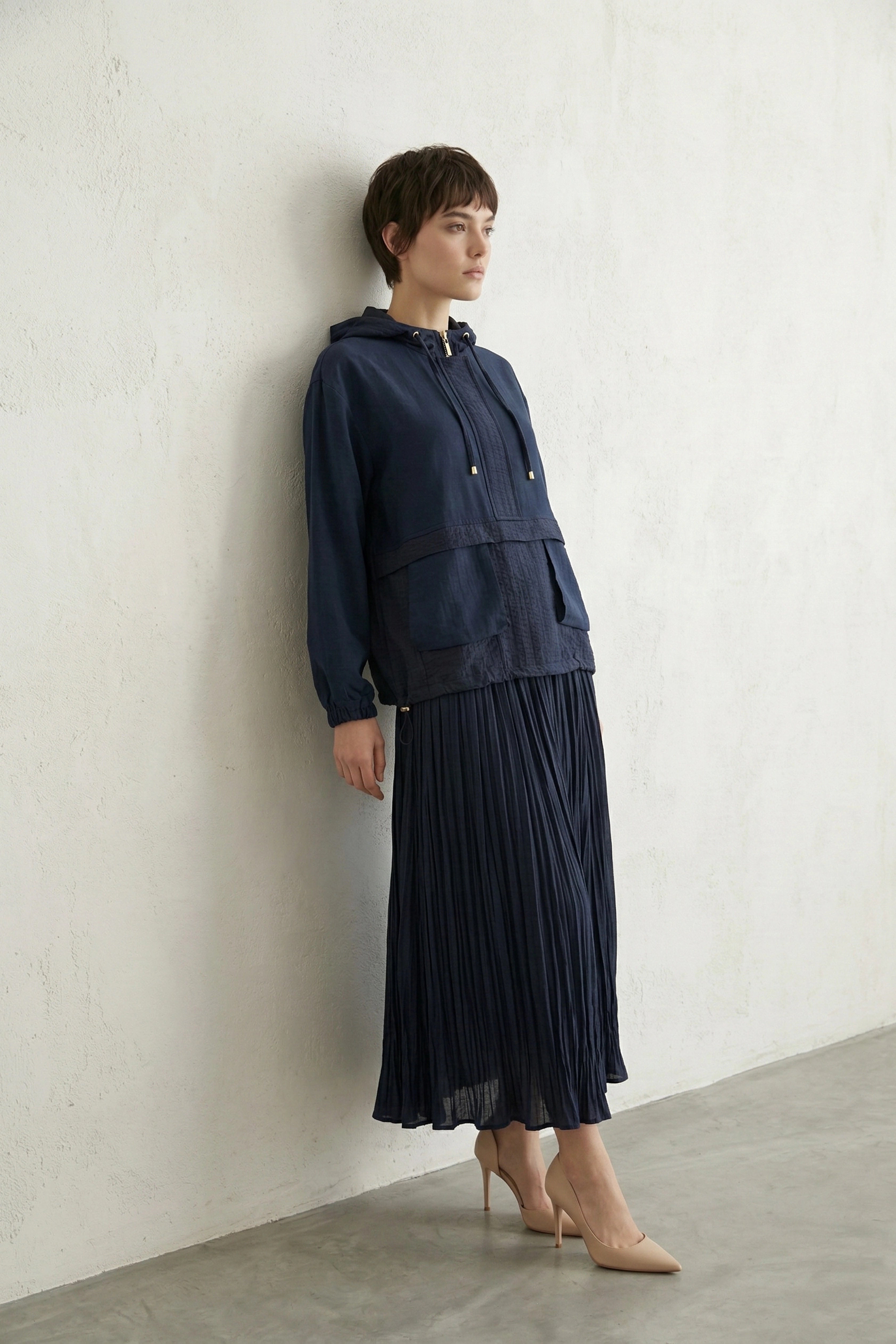 Torba Cepli Kapüşonlu Etekli Takım Lacivert