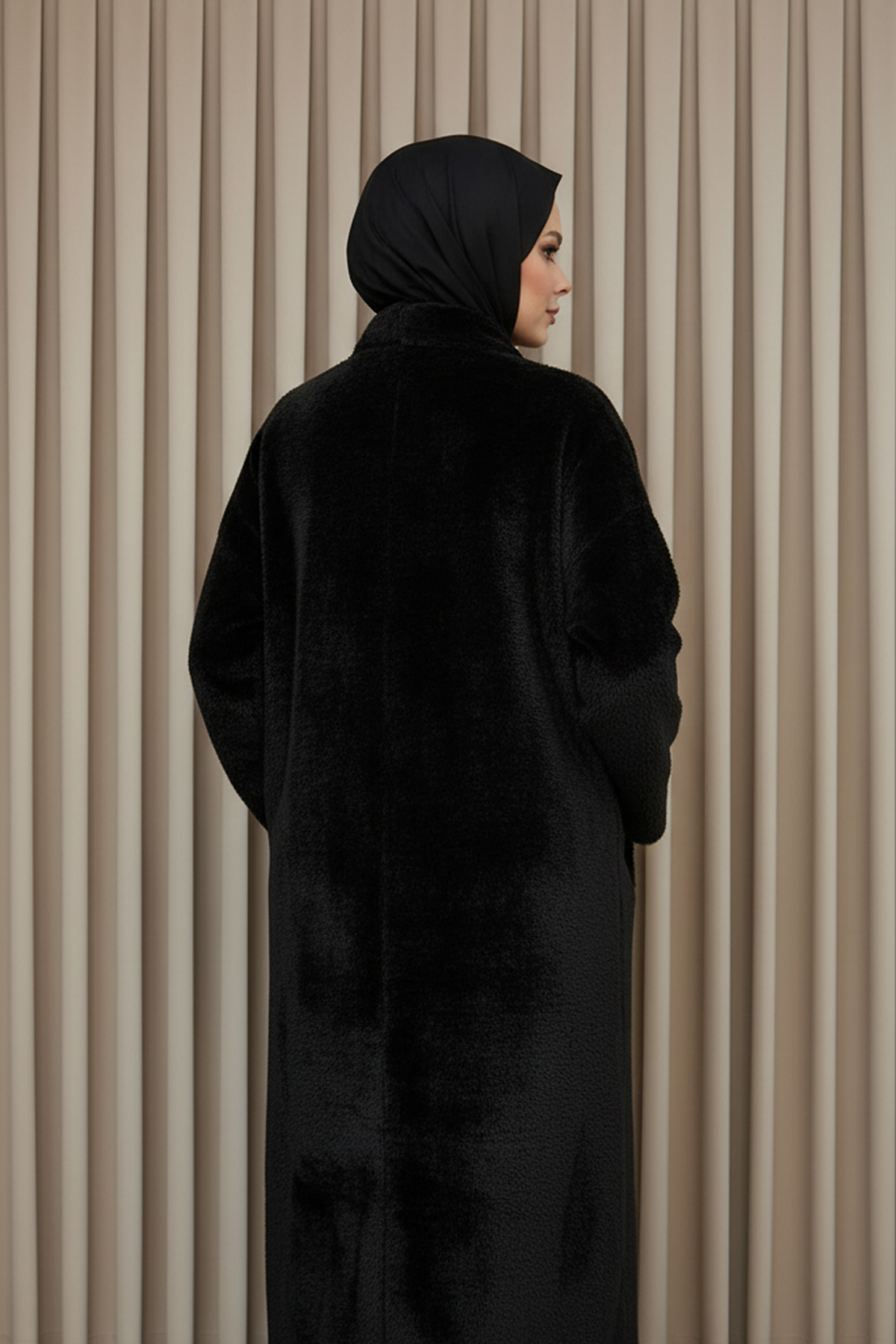 Özel Tasarım Gold Düğmeli Kaban Siyah