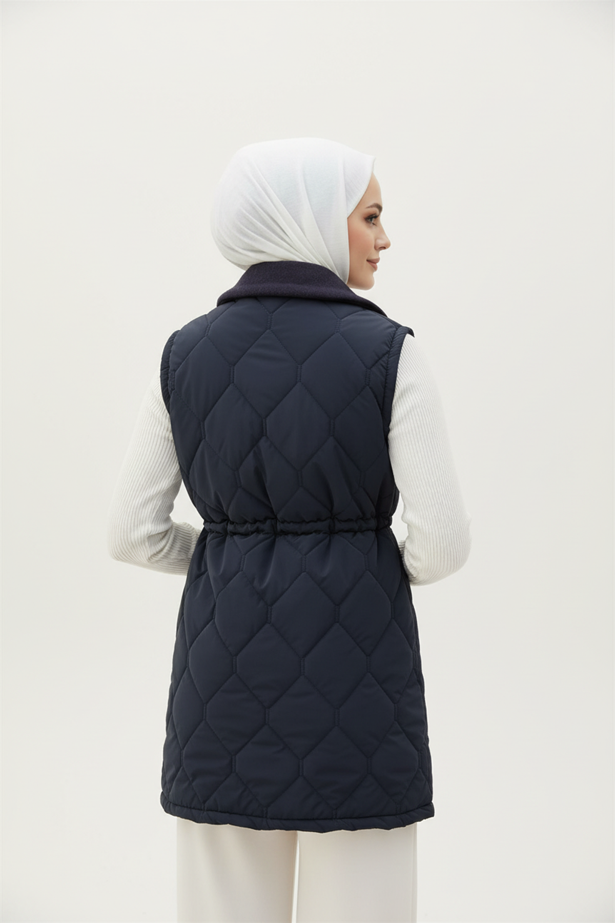 Baklava Desen Premium Kaşe Detaylı Yelek Lacivert