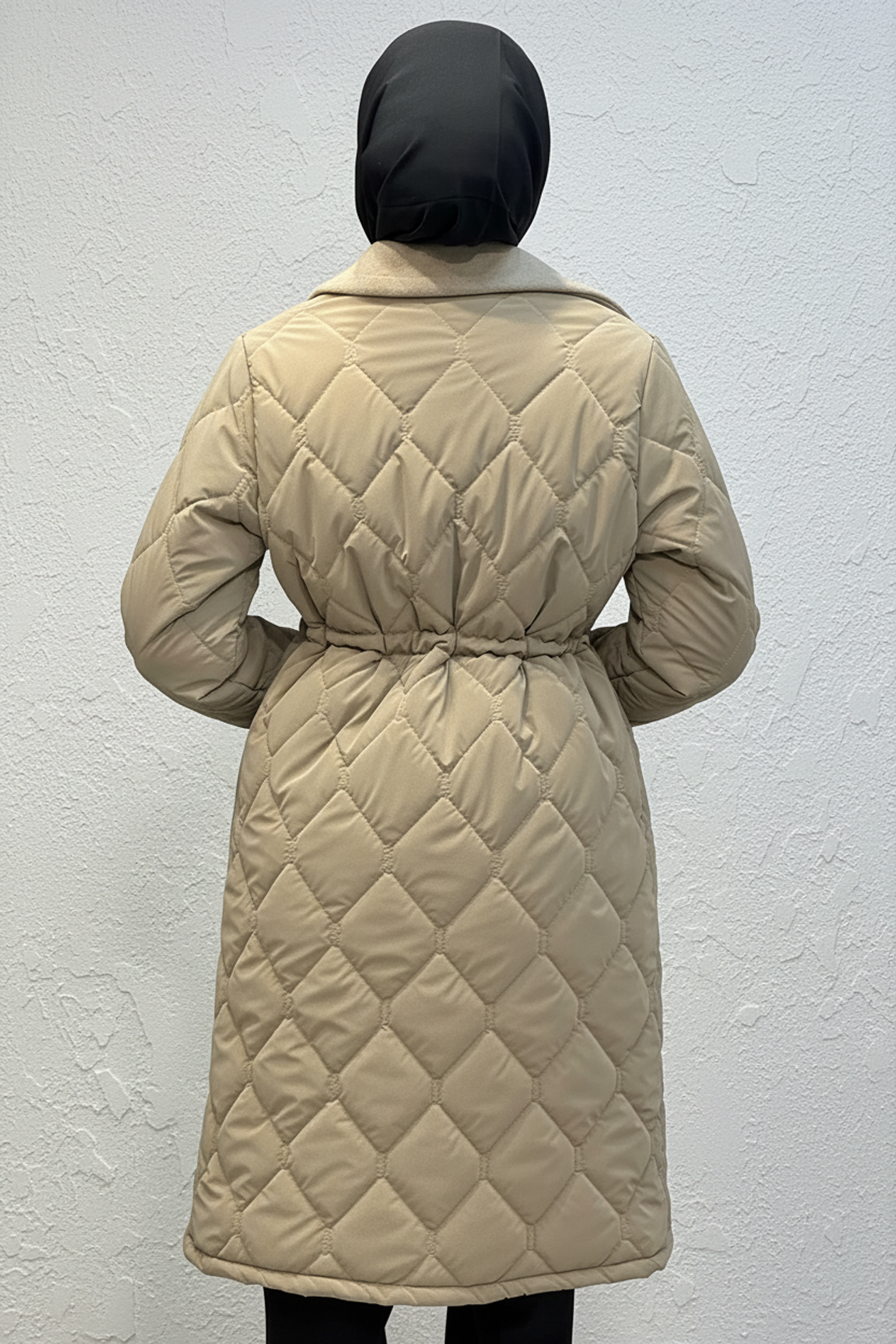 Kaşe Detaylı Kapitone Kaban Vizon