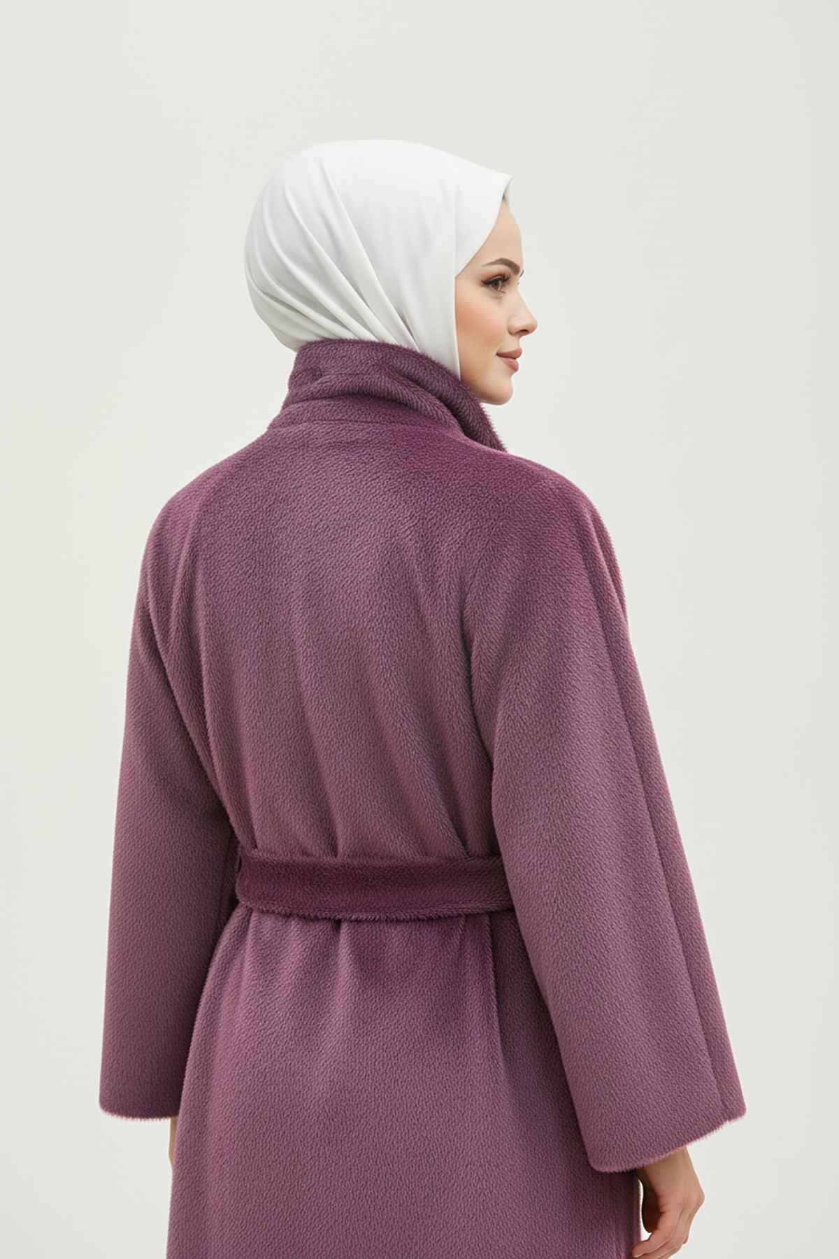 Broş Detaylı Kaşe Kumaş Kaban Mürdüm